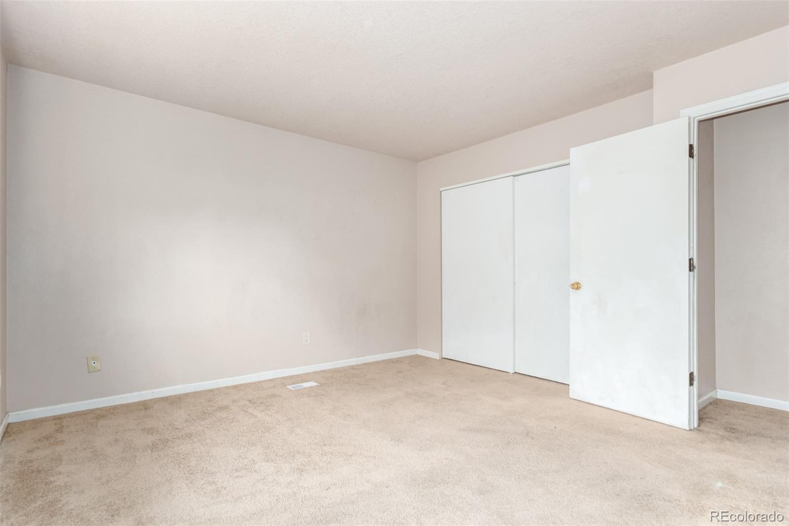 MLS Image #15 for 14255 e montana circle,aurora, Colorado