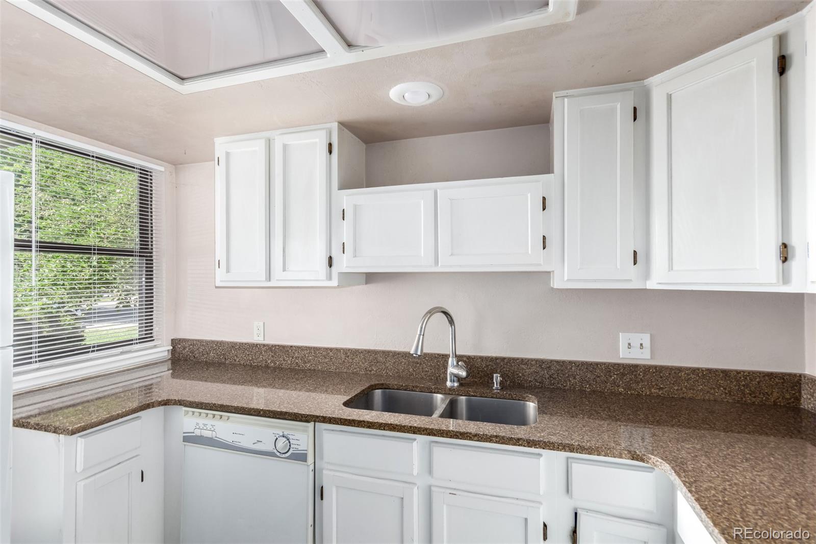 MLS Image #9 for 14255 e montana circle,aurora, Colorado