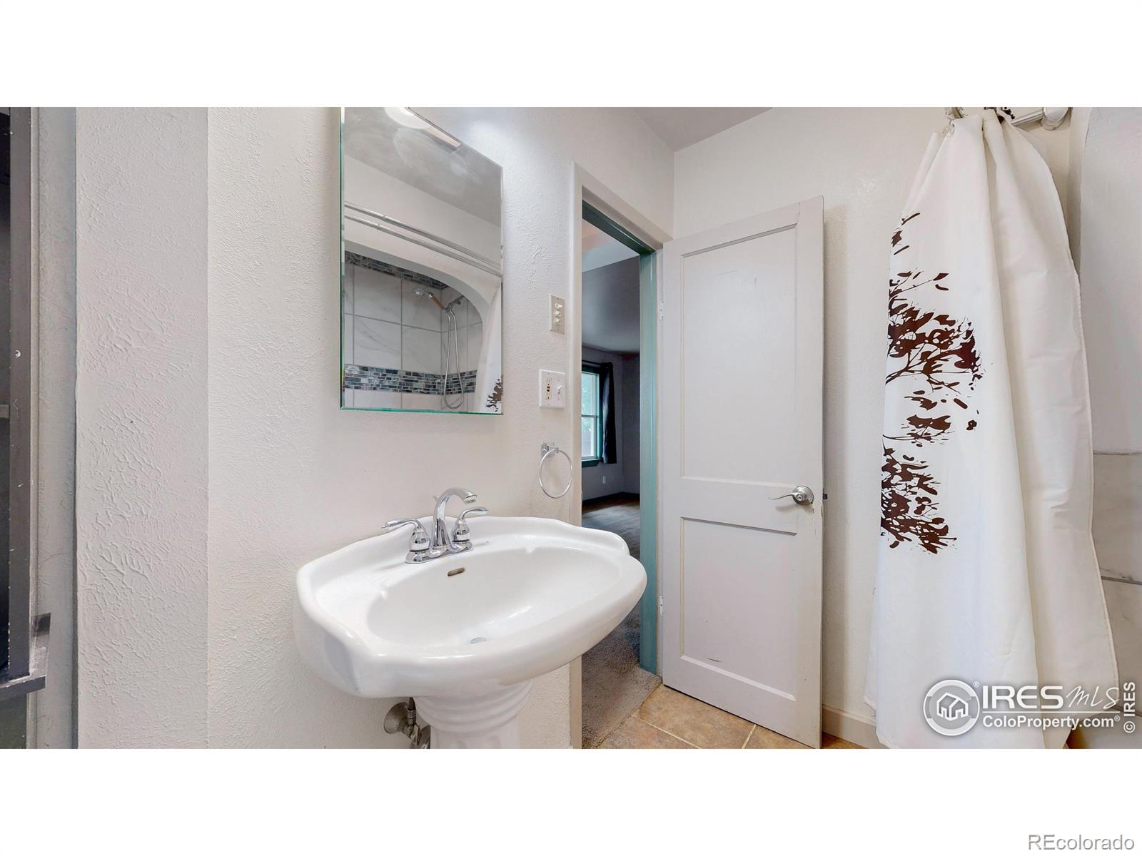 MLS Image #13 for 595 e kiser avenue,keenesburg, Colorado