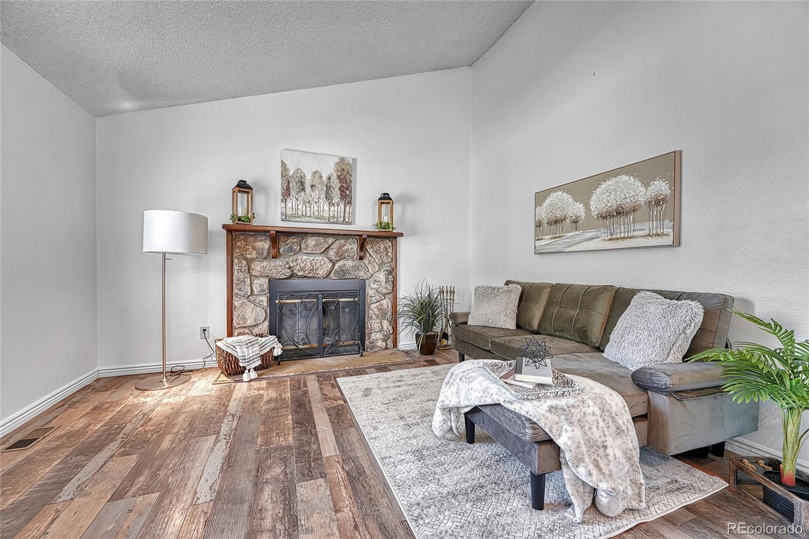 MLS Image #3 for 4726 s taft street,morrison, Colorado