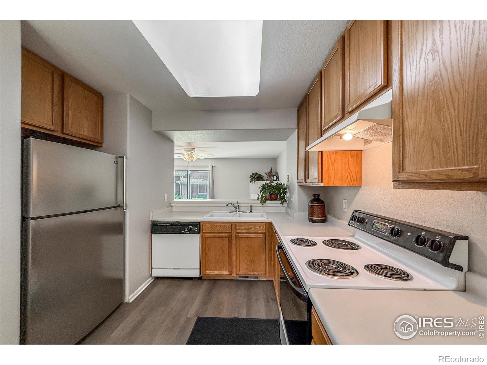 MLS Image #2 for 51  21st avenue,longmont, Colorado