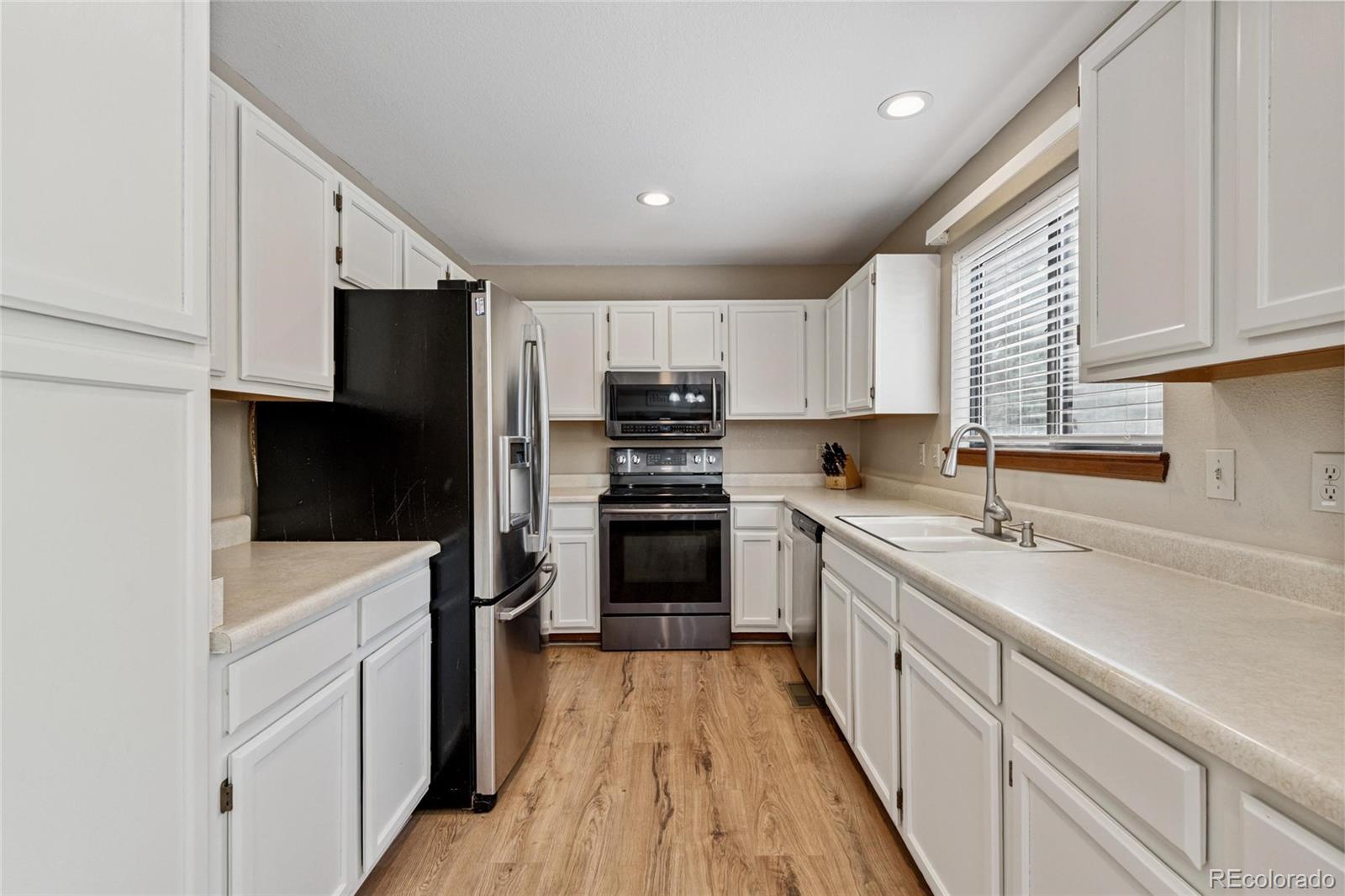 MLS Image #11 for 3838 s waco street,aurora, Colorado