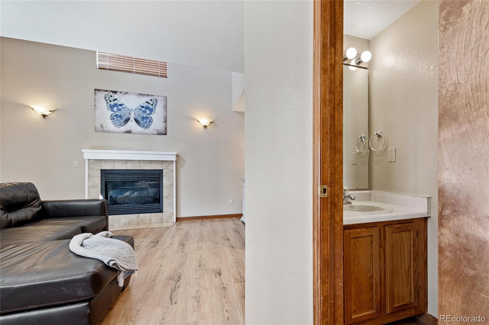 MLS Image #13 for 3838 s waco street,aurora, Colorado
