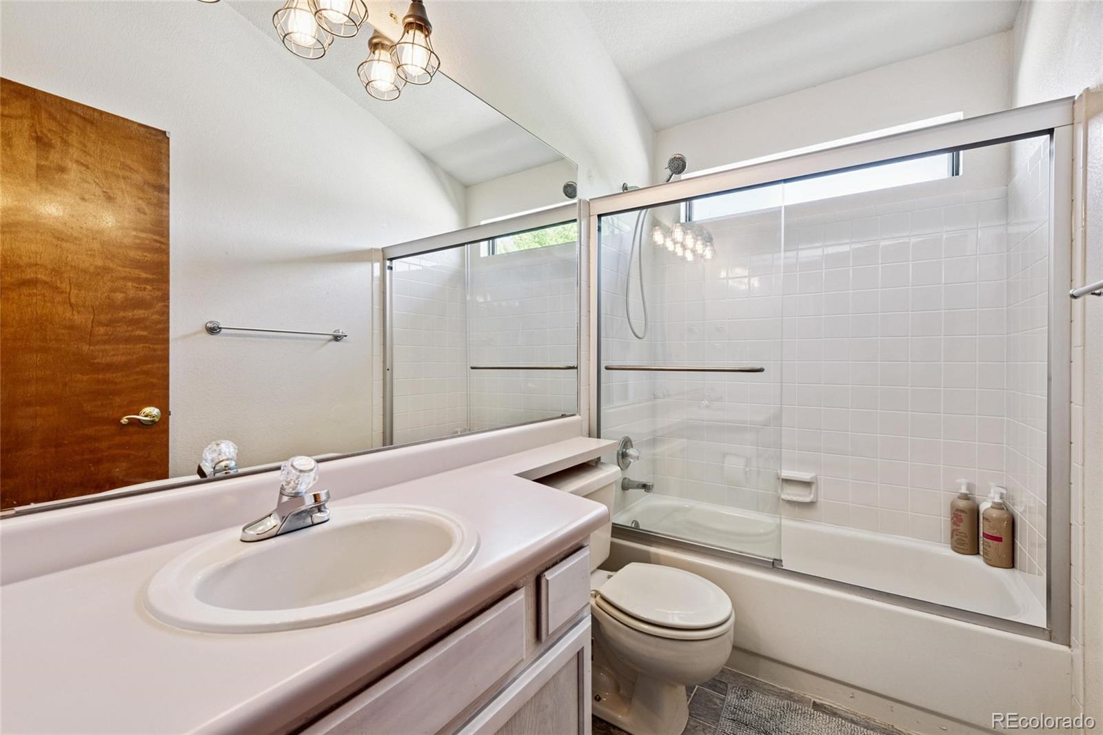 MLS Image #29 for 3838 s waco street,aurora, Colorado