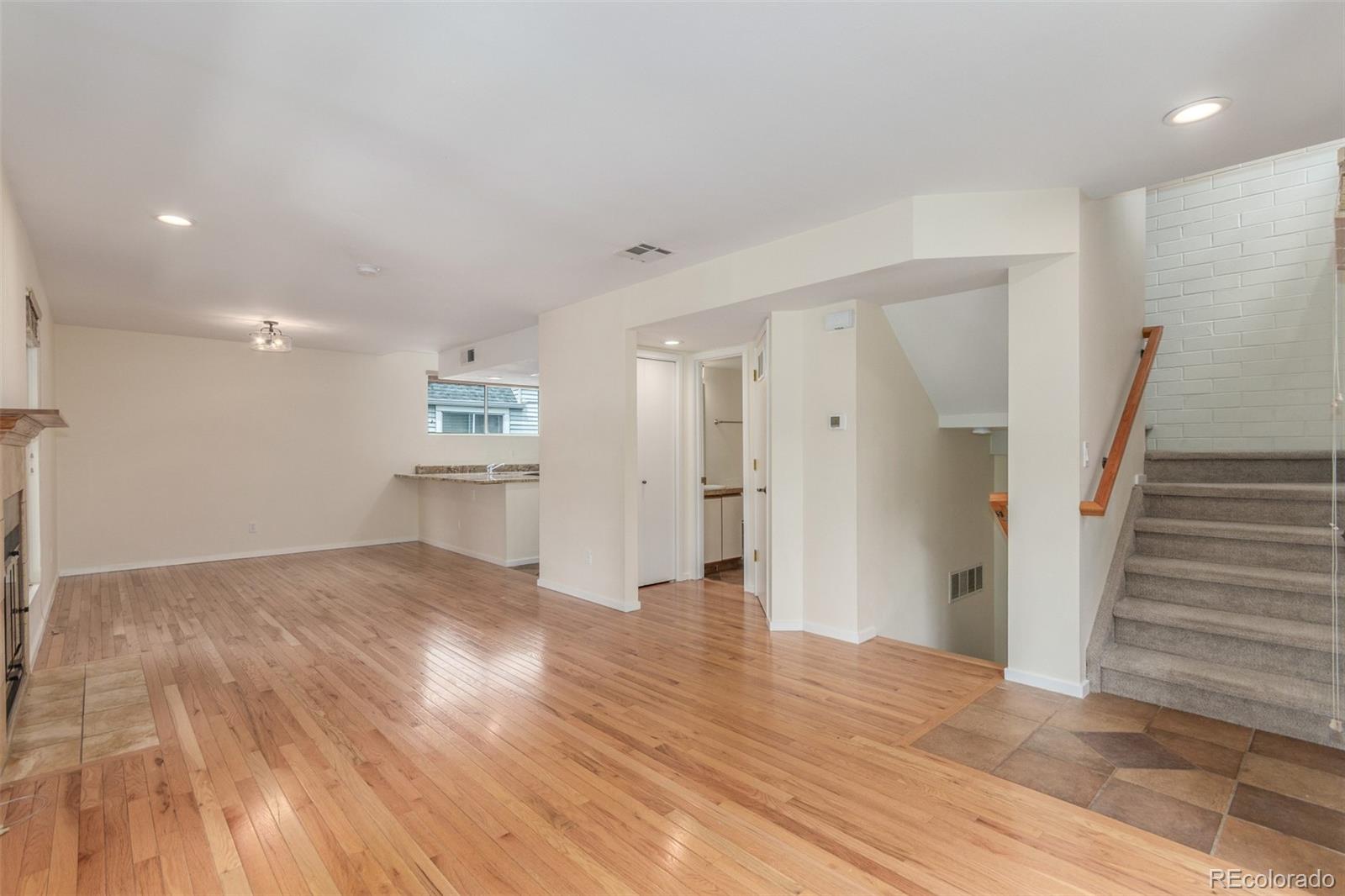 MLS Image #11 for 1030  jersey street,denver, Colorado
