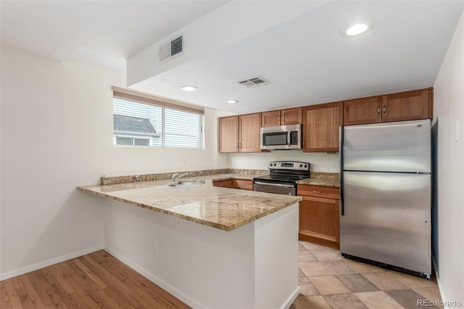 MLS Image #15 for 1030  jersey street,denver, Colorado