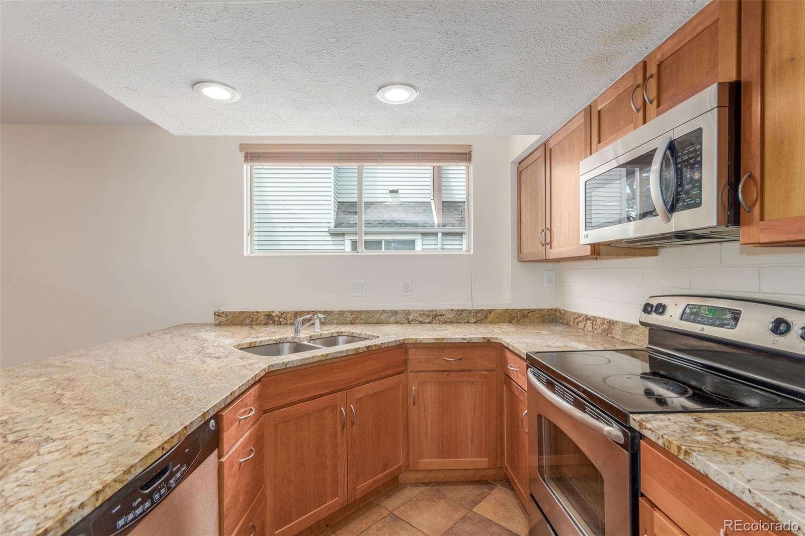 MLS Image #17 for 1030  jersey street,denver, Colorado