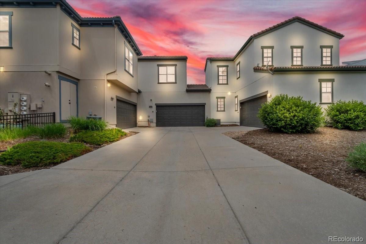MLS Image #10 for 3372  central park boulevard,denver, Colorado
