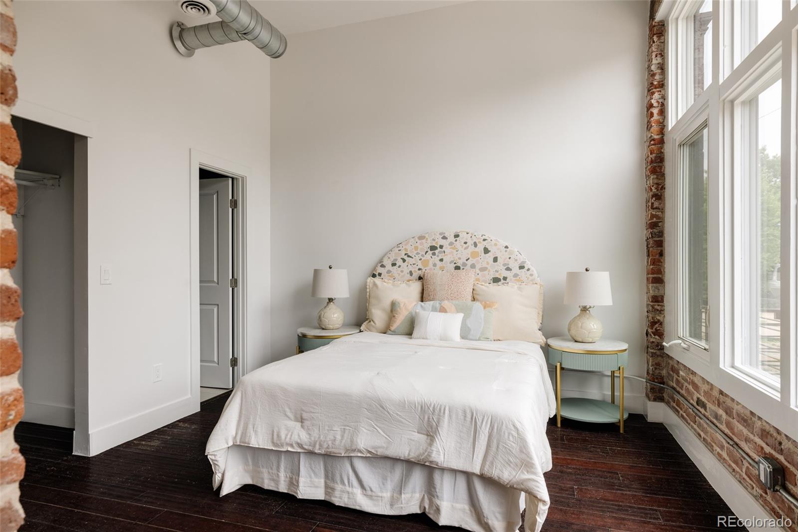 MLS Image #10 for 1810 e 33rd avenue,denver, Colorado