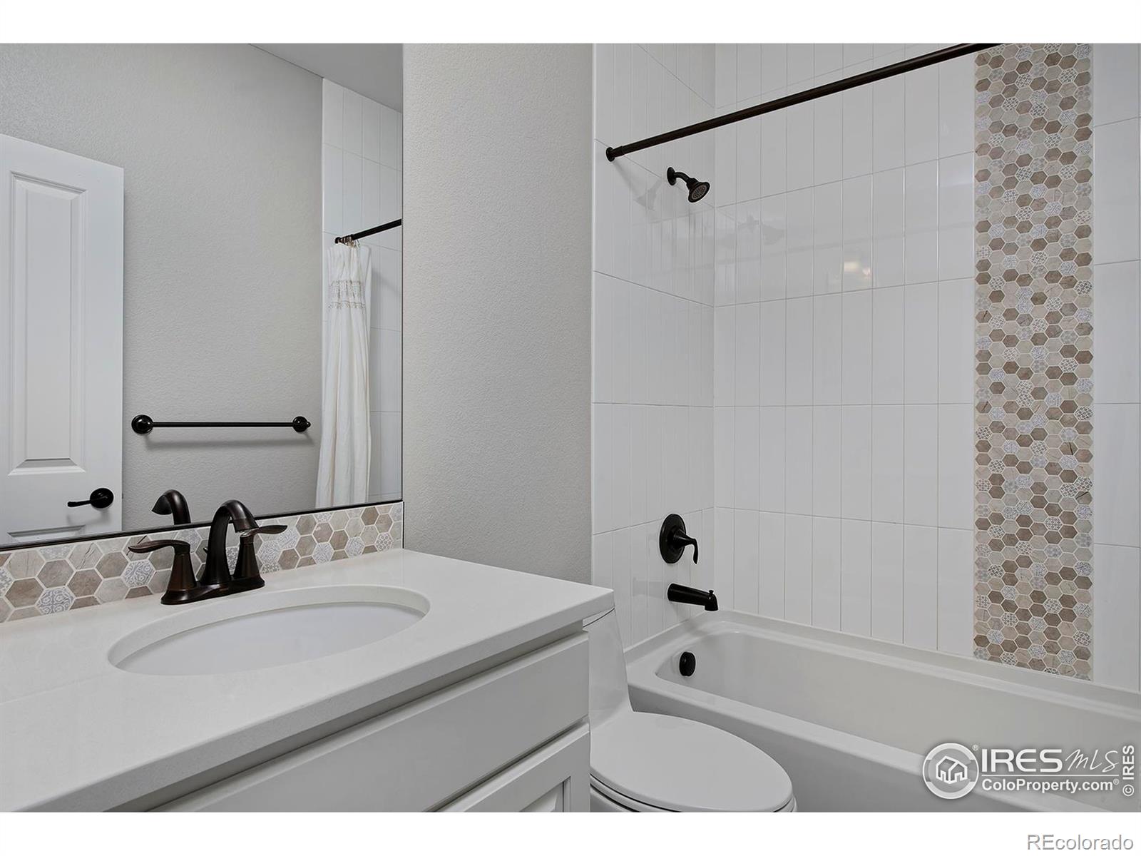 MLS Image #34 for 15958  humboldt peak drive,broomfield, Colorado