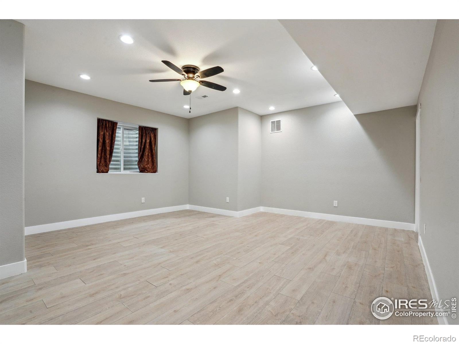 MLS Image #18 for 3165 w 63rd avenue,denver, Colorado
