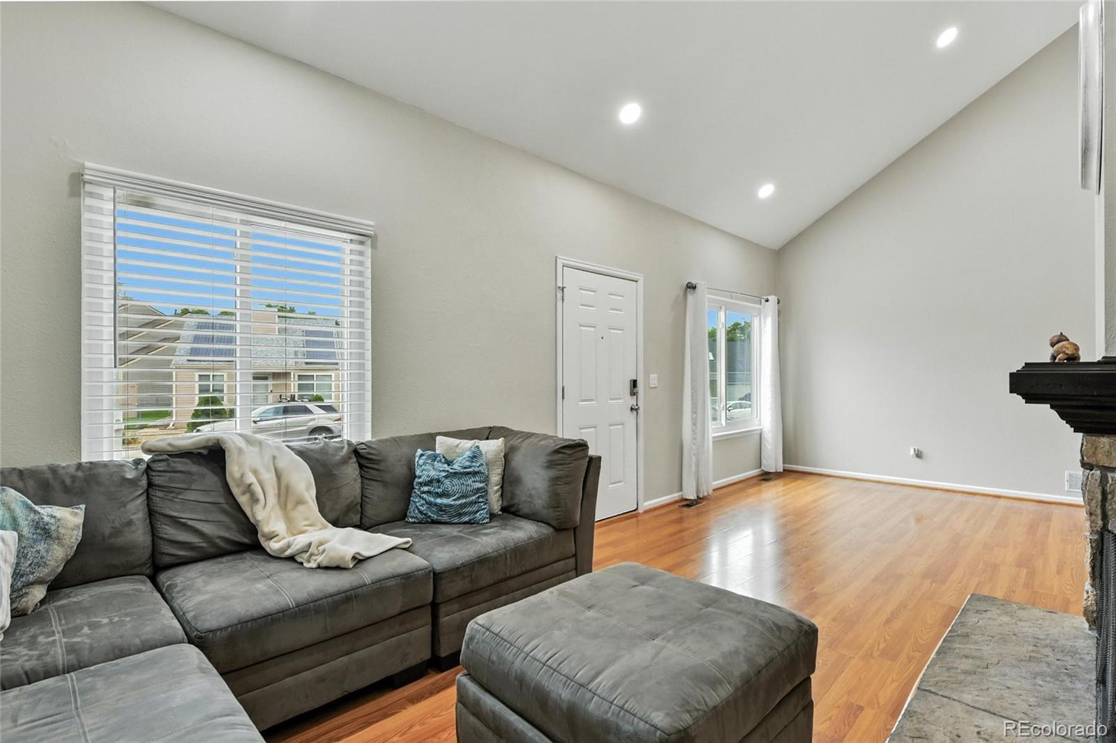 MLS Image #4 for 19616 e milan circle,aurora, Colorado