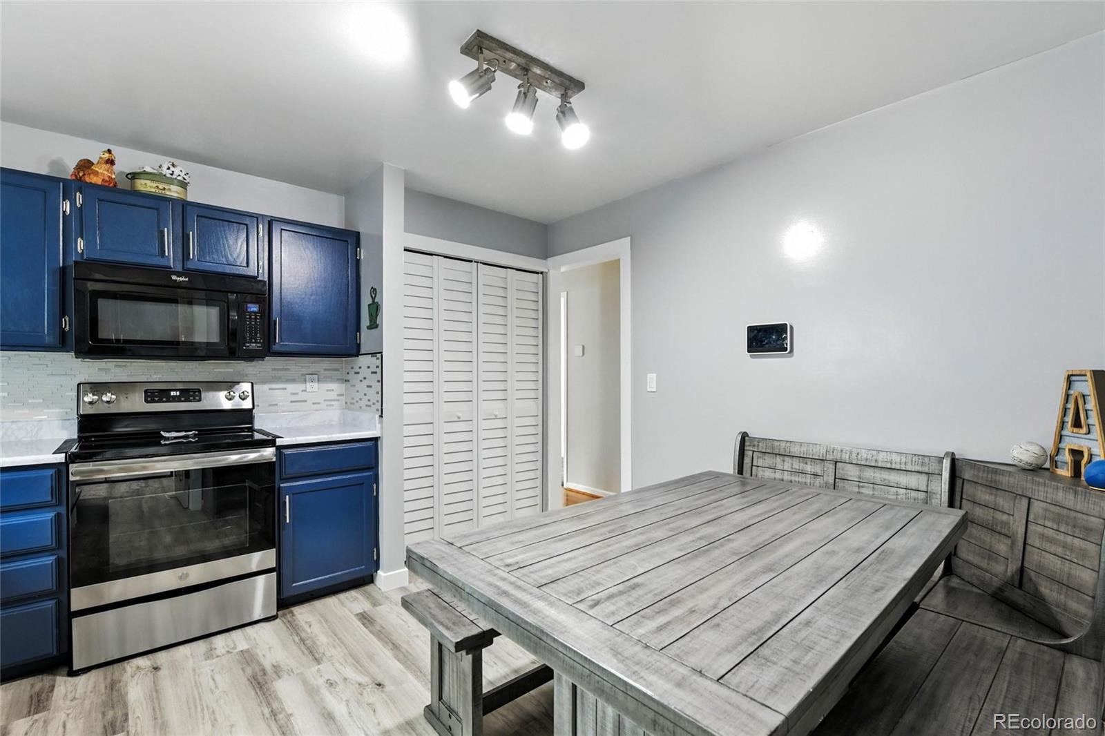 MLS Image #9 for 19616 e milan circle,aurora, Colorado