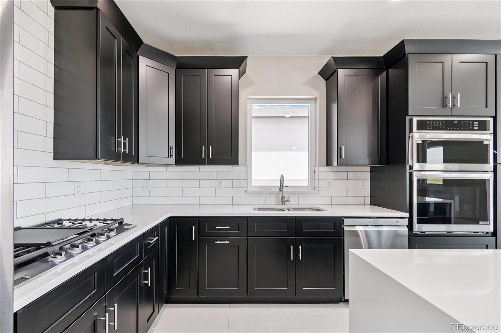 MLS Image #15 for 2990  juliet court,strasburg, Colorado