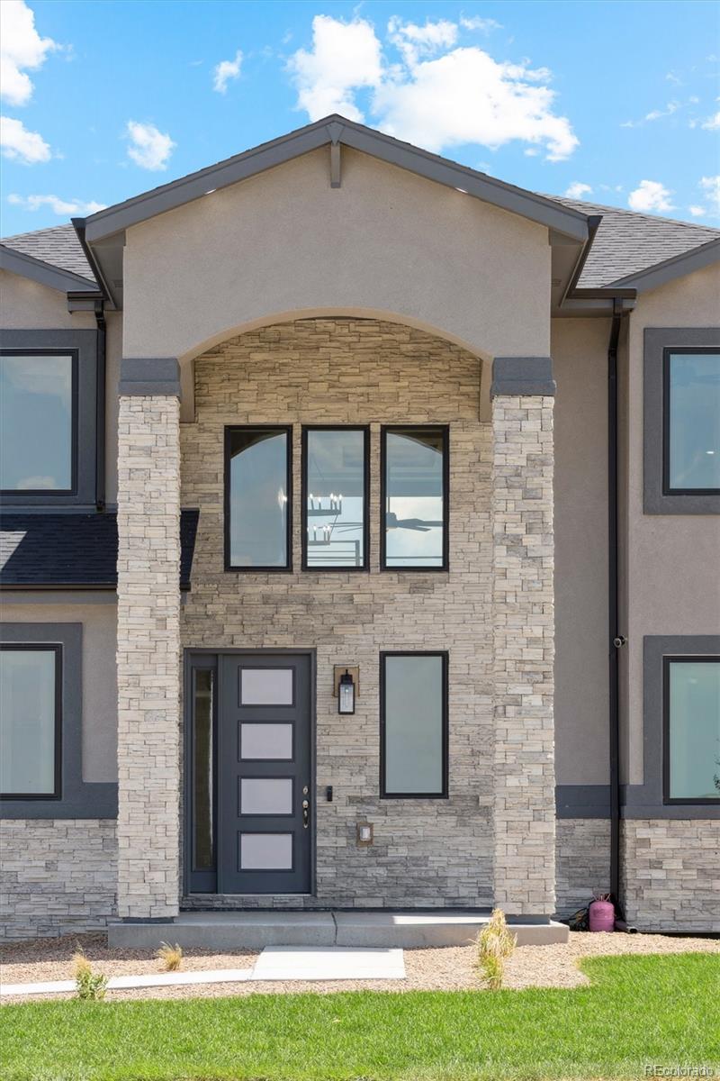 MLS Image #3 for 2990  juliet court,strasburg, Colorado