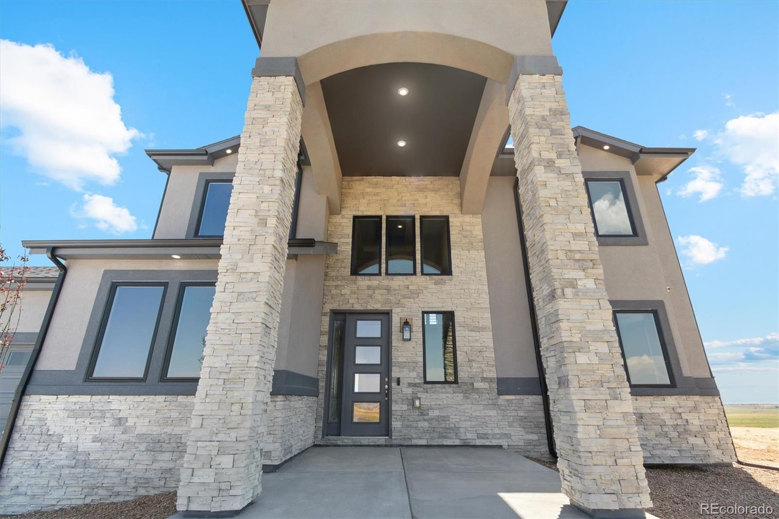 MLS Image #4 for 2990  juliet court,strasburg, Colorado