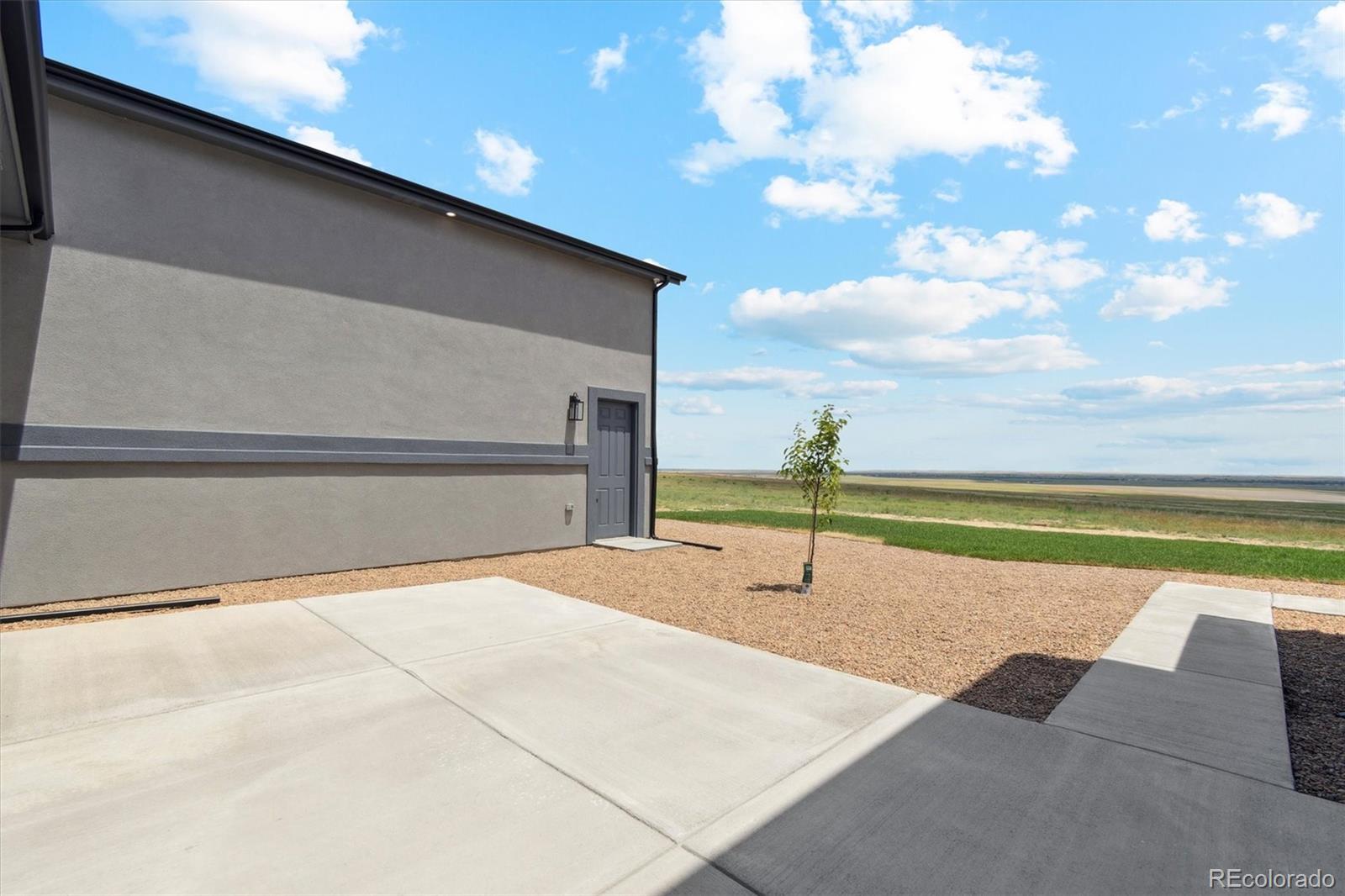 MLS Image #44 for 2990  juliet court,strasburg, Colorado