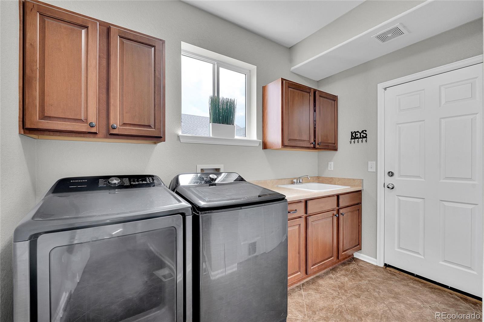 MLS Image #16 for 10748  troy street,commerce city, Colorado