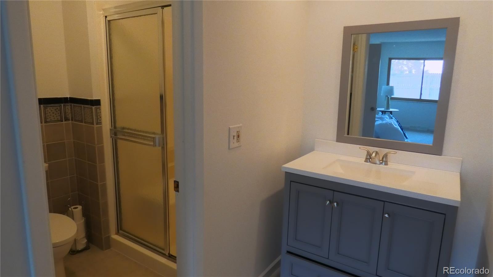MLS Image #10 for 12256 e bates circle,aurora, Colorado