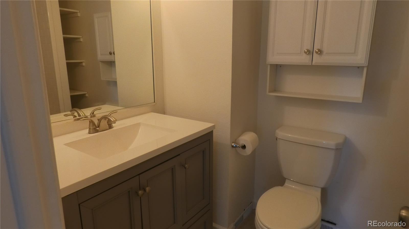 MLS Image #13 for 12256 e bates circle,aurora, Colorado
