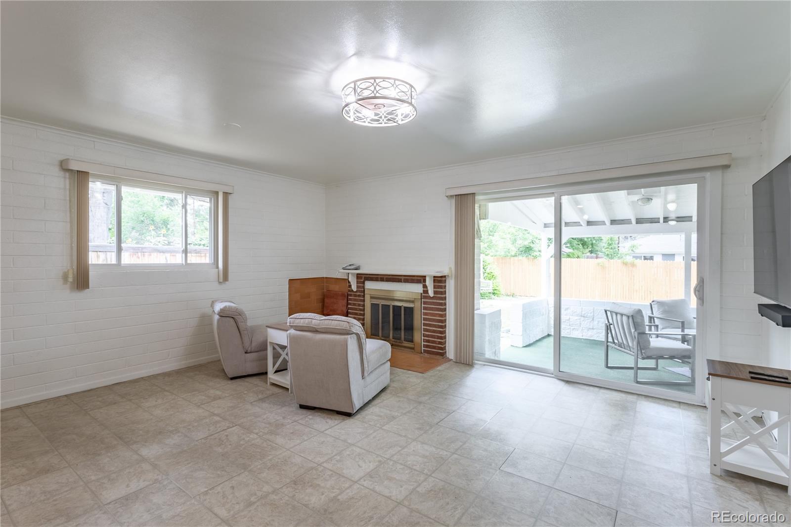 MLS Image #6 for 3695 w monmouth avenue,littleton, Colorado