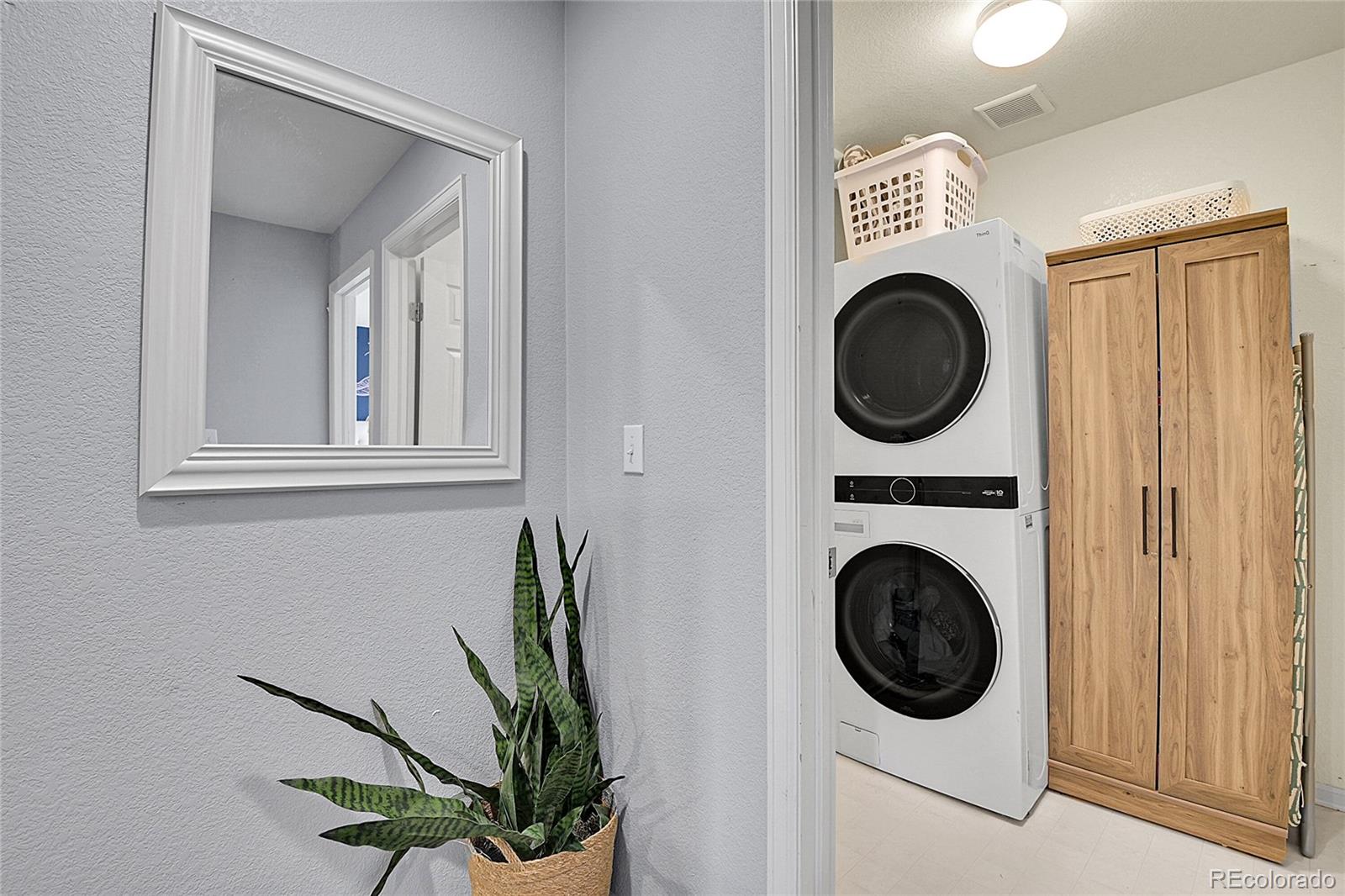 MLS Image #16 for 5813  ceylon street,denver, Colorado