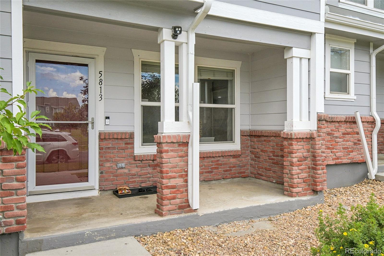 MLS Image #3 for 5813  ceylon street,denver, Colorado