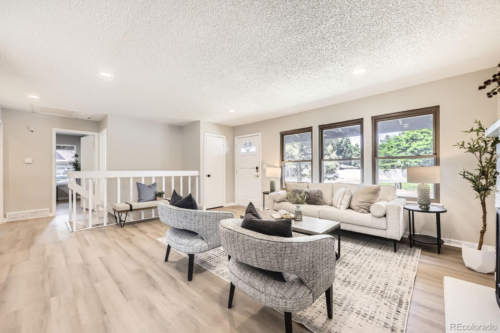 MLS Image #2 for 3750 s fairplay way,aurora, Colorado