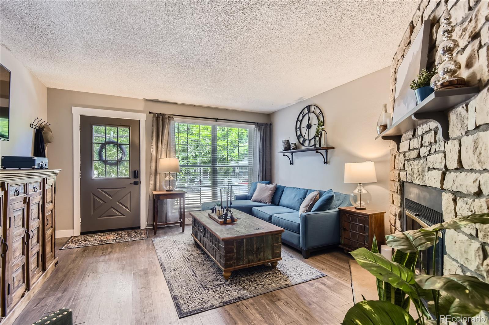 MLS Image #5 for 8252 s fillmore circle,centennial, Colorado