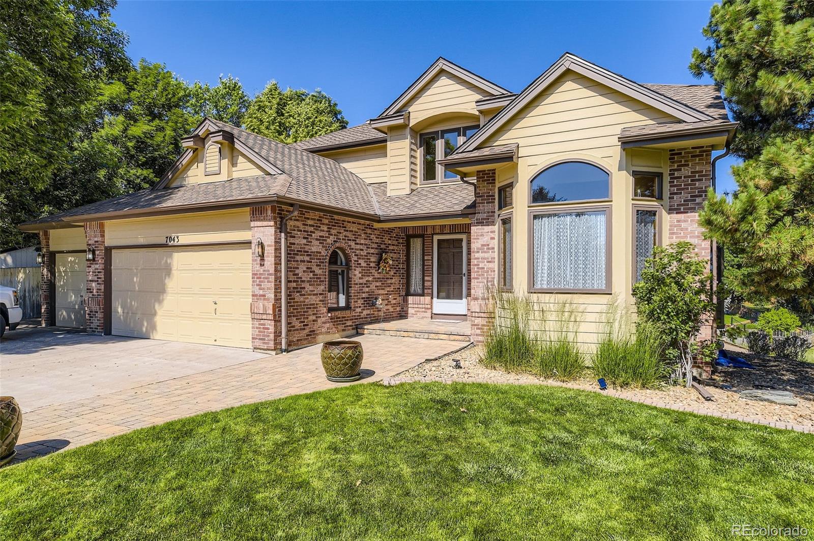 MLS Image #1 for 7043 s owens way,littleton, Colorado