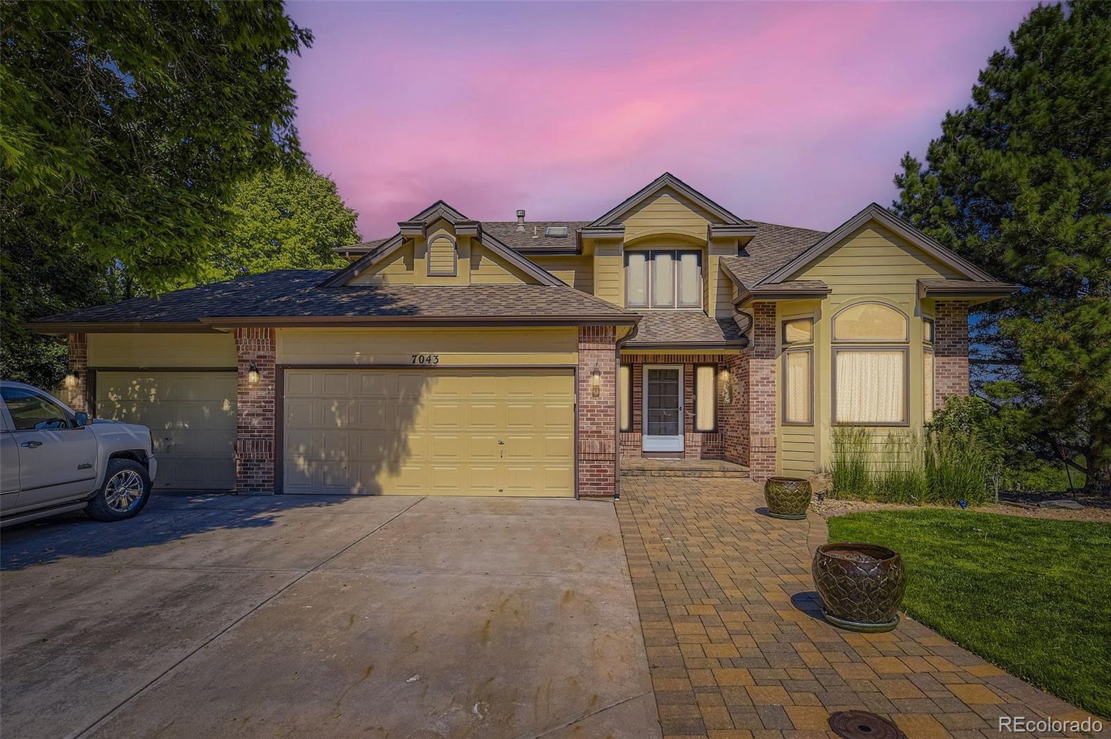 MLS Image #3 for 7043 s owens way,littleton, Colorado