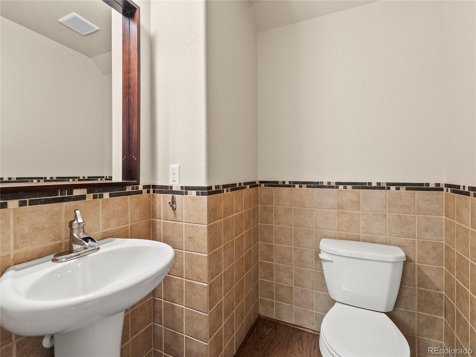 MLS Image #12 for 8983 e nichols place,centennial, Colorado