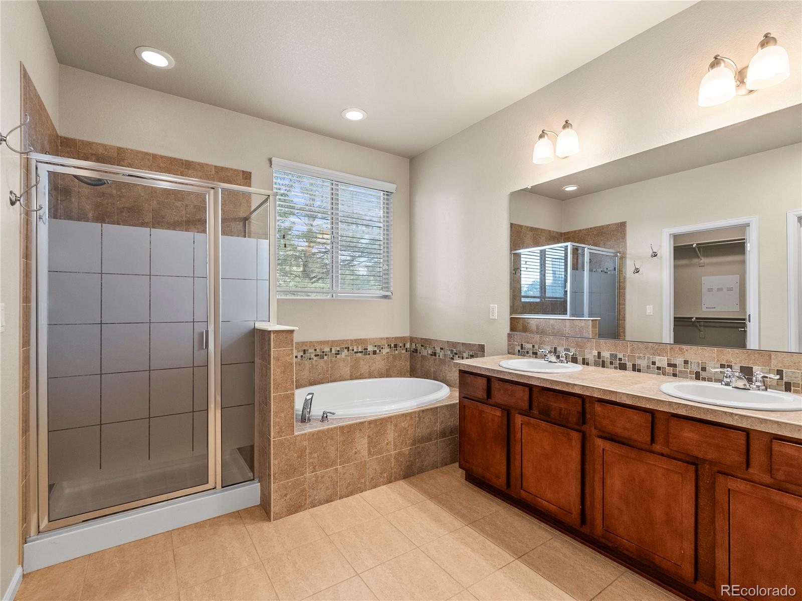 MLS Image #26 for 8983 e nichols place,centennial, Colorado