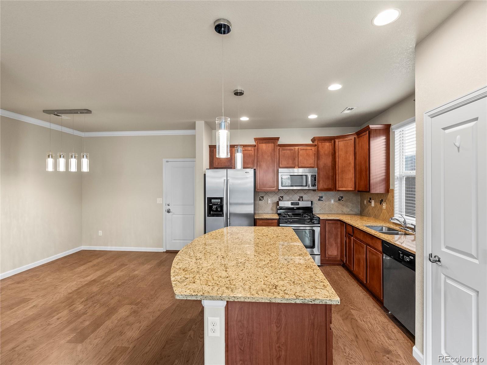 MLS Image #9 for 8983 e nichols place,centennial, Colorado