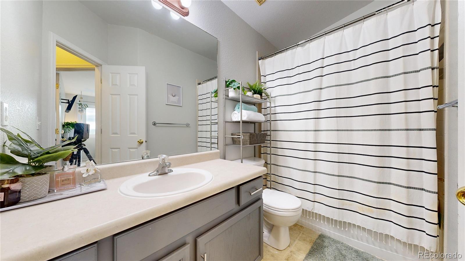 MLS Image #20 for 2593  mesa springs view,colorado springs, Colorado