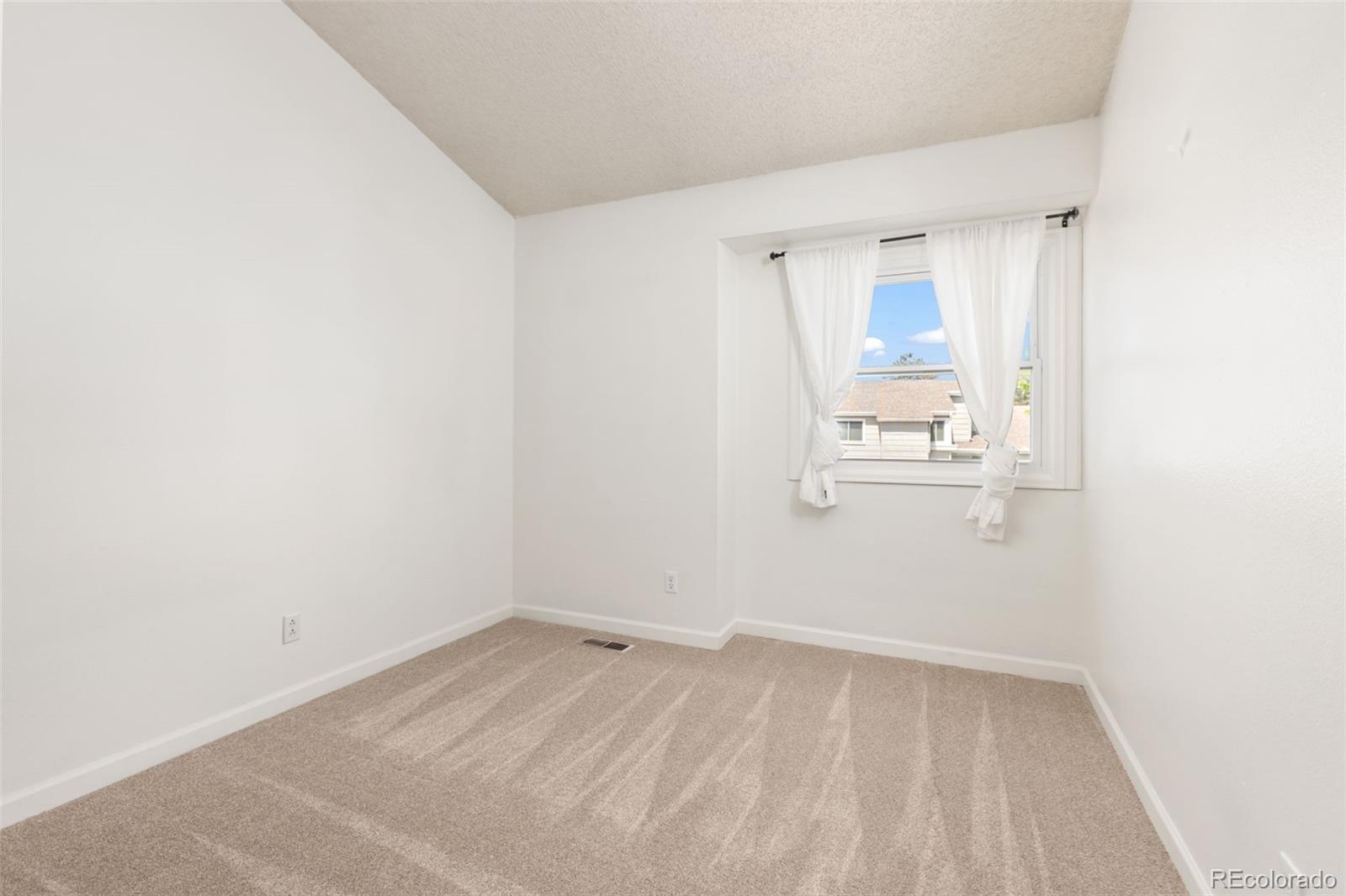 MLS Image #33 for 9917  garland drive,broomfield, Colorado