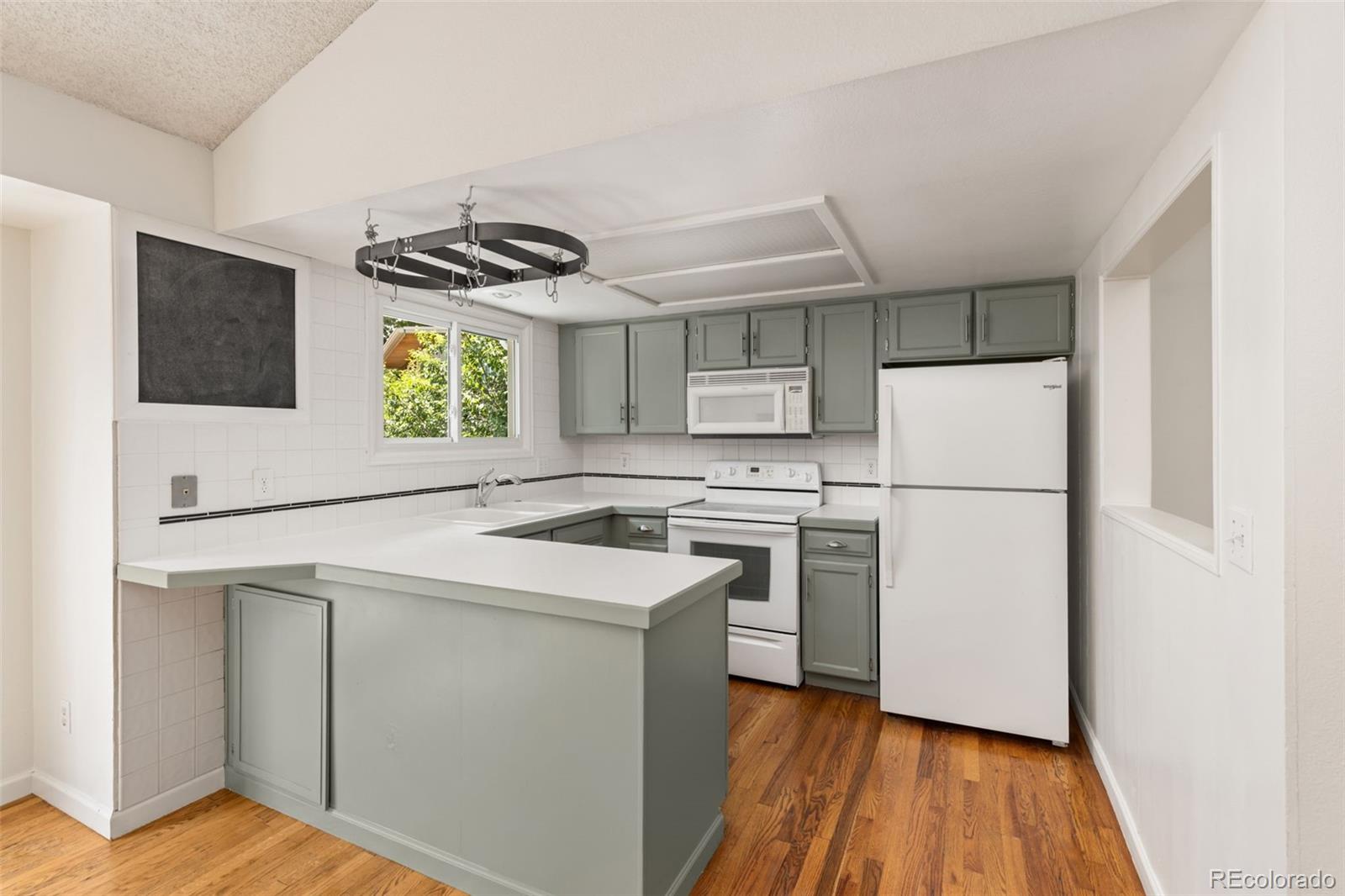 MLS Image #5 for 9917  garland drive,broomfield, Colorado