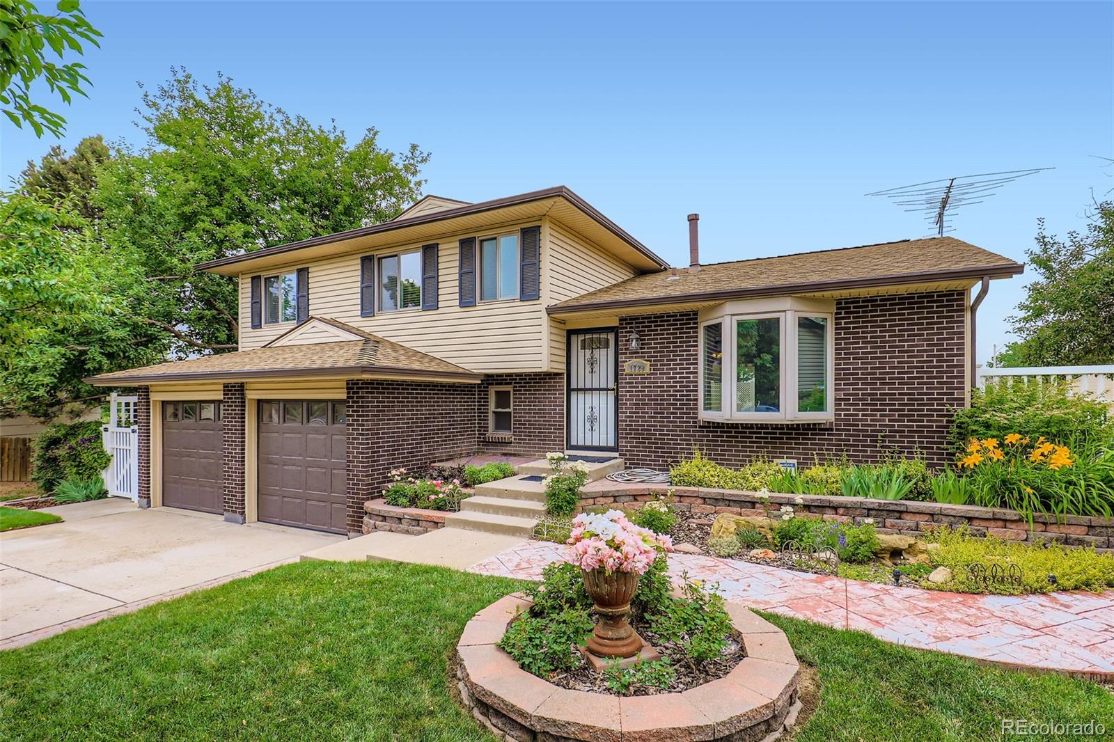MLS Image #1 for 1729 s ouray court,aurora, Colorado