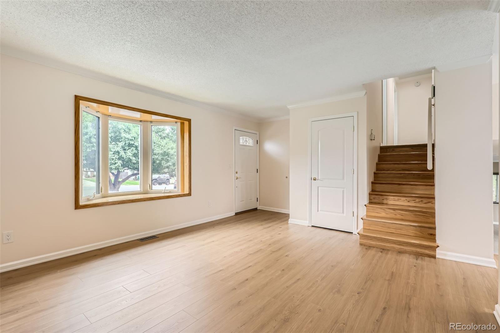 MLS Image #3 for 1729 s ouray court,aurora, Colorado