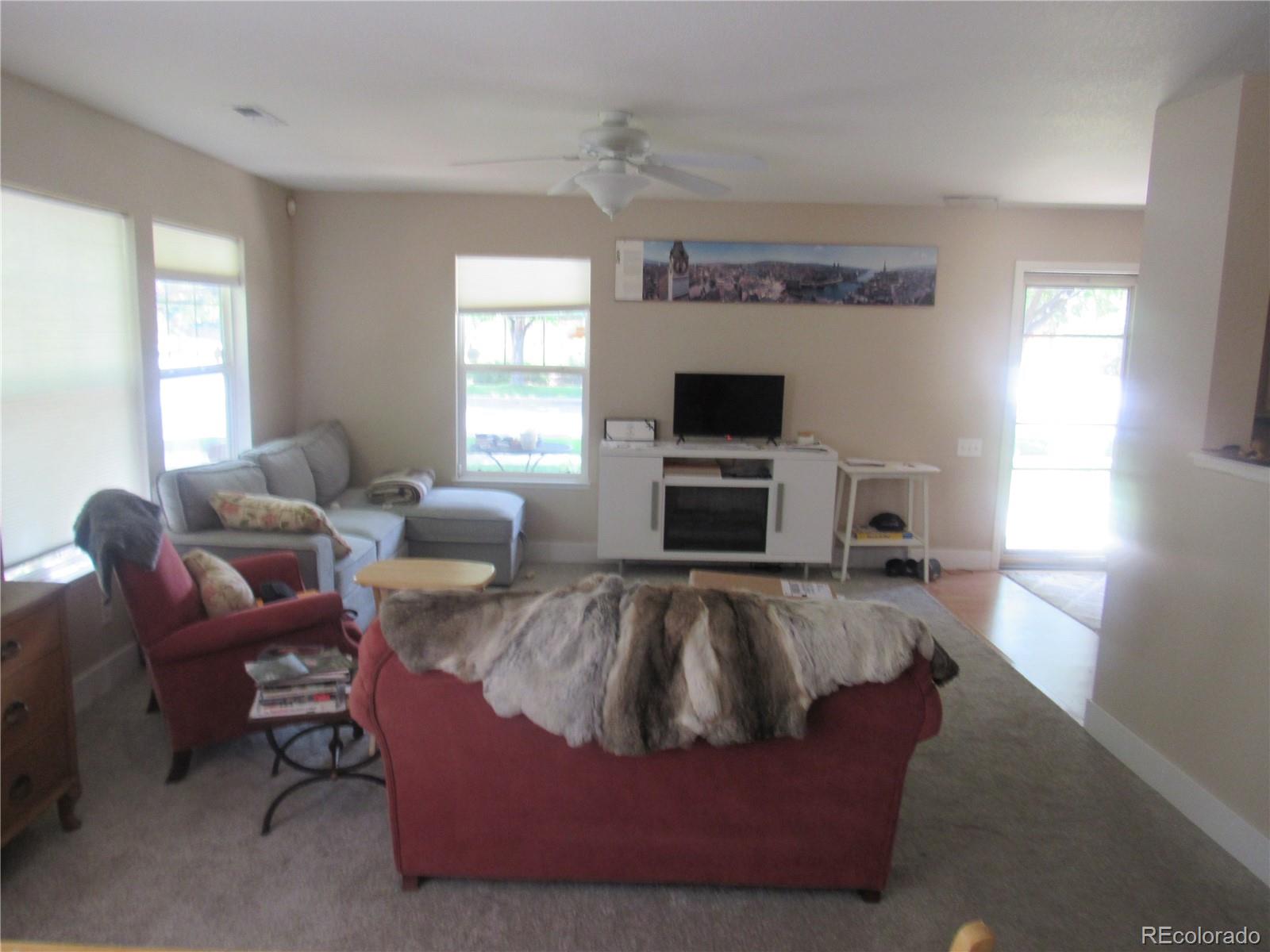 MLS Image #4 for 145 s syracuse street,denver, Colorado