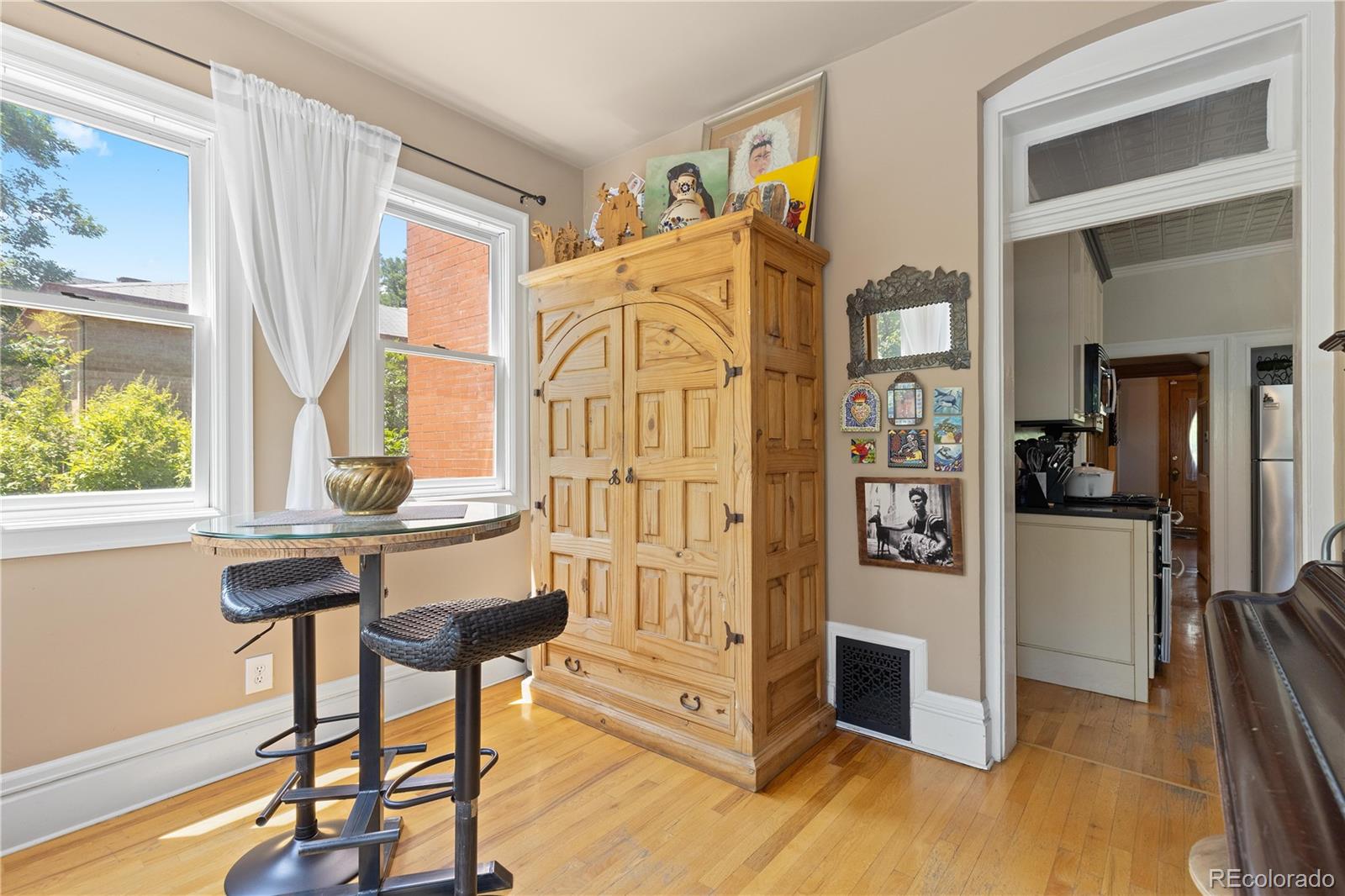 MLS Image #17 for 256  bannock street,denver, Colorado