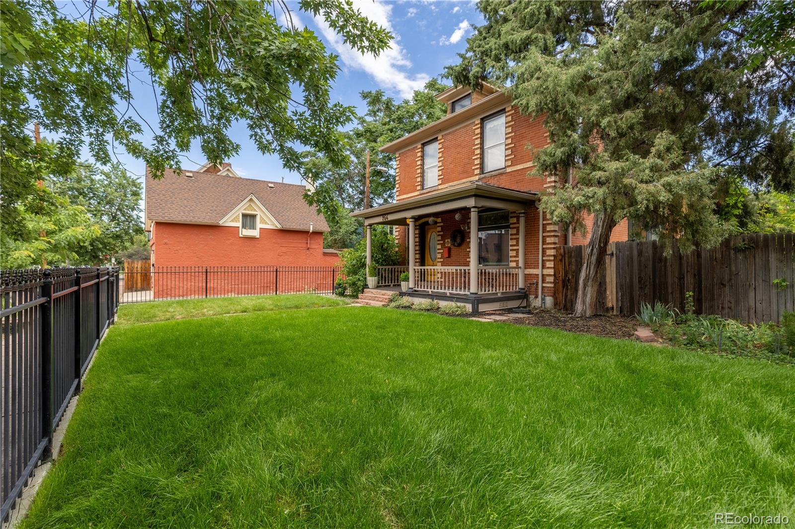 MLS Image #3 for 256  bannock street,denver, Colorado