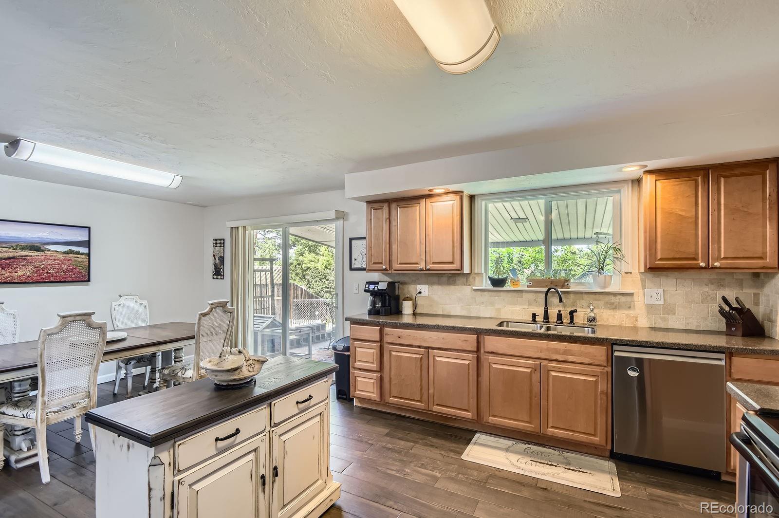 MLS Image #6 for 6212 s ash circle,centennial, Colorado