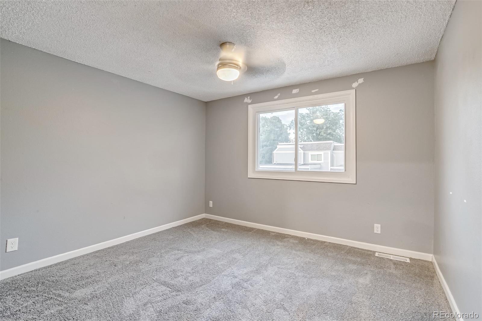 MLS Image #14 for 2980 s parker court,aurora, Colorado