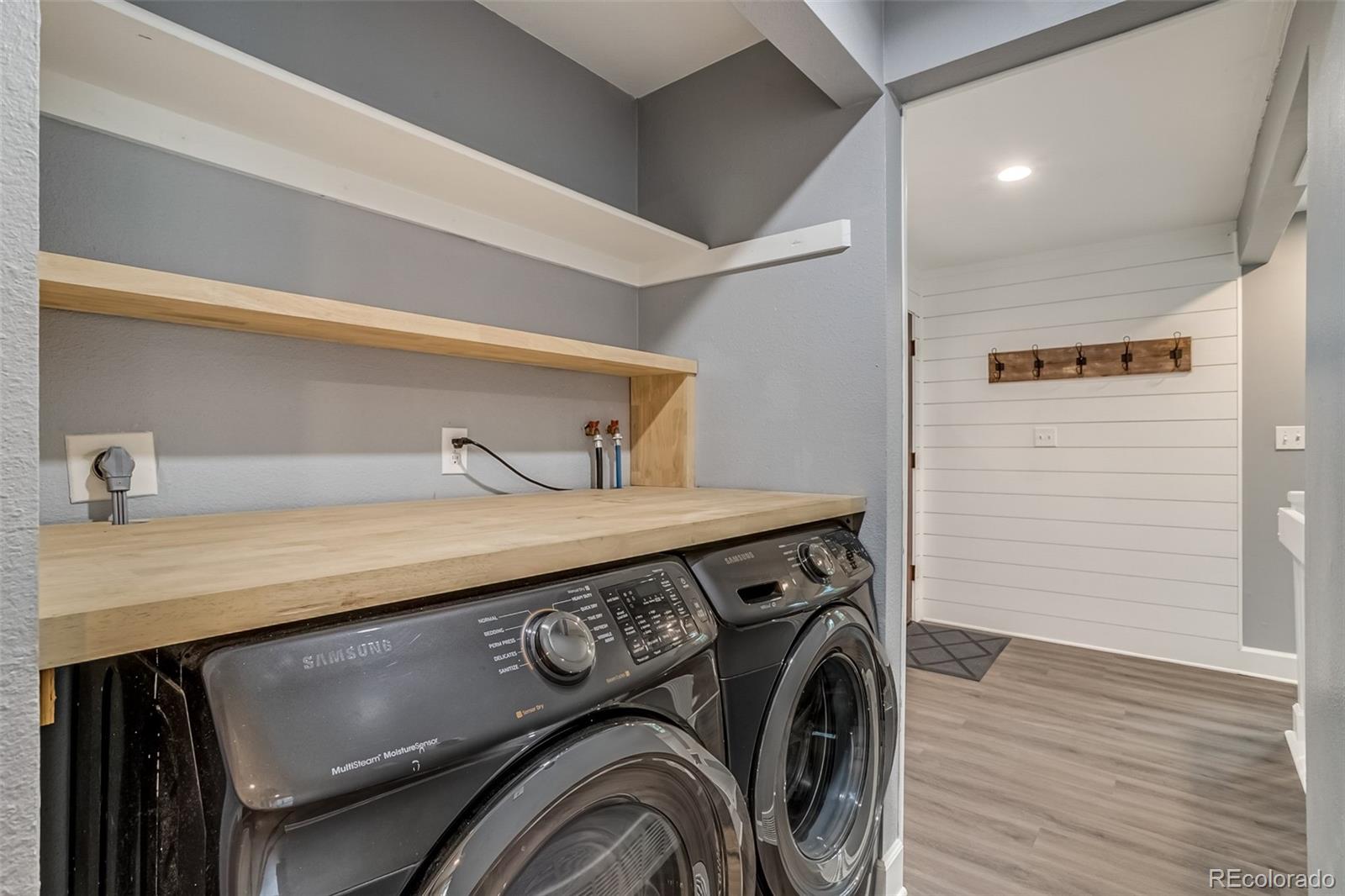 MLS Image #20 for 2980 s parker court,aurora, Colorado