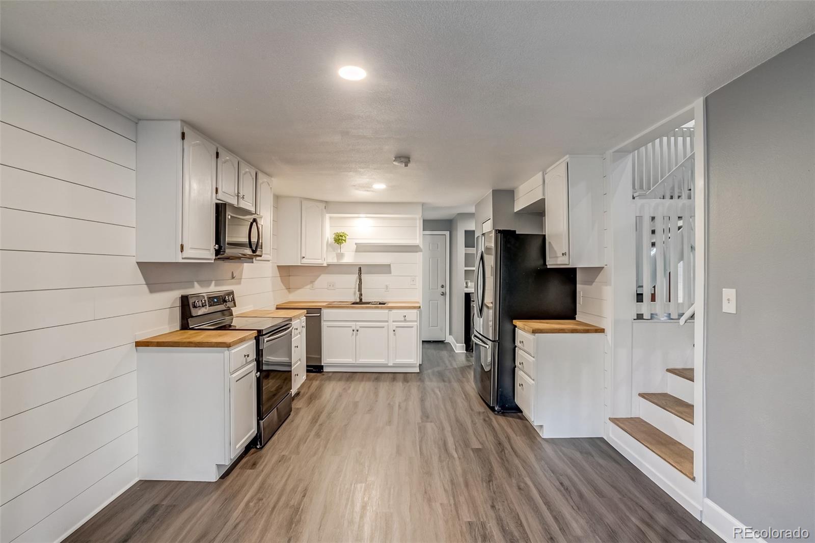 MLS Image #4 for 2980 s parker court,aurora, Colorado