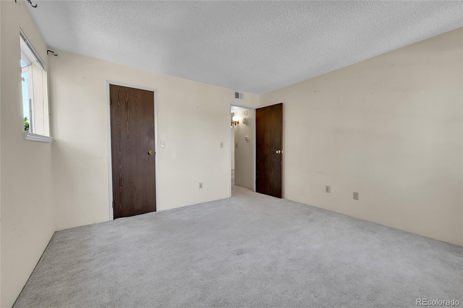 MLS Image #10 for 1830 s pitkin circle,aurora, Colorado