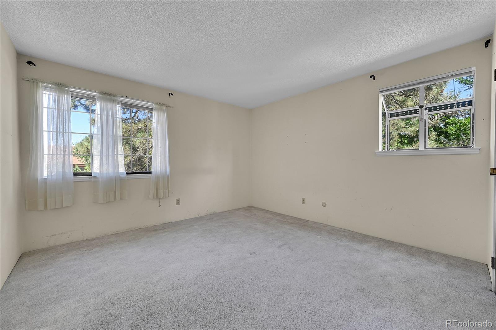 MLS Image #9 for 1830 s pitkin circle,aurora, Colorado
