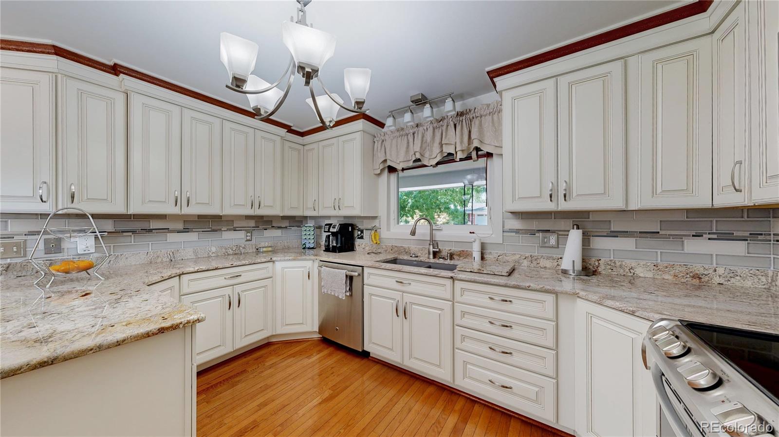 MLS Image #2 for 11542 w 29th place,lakewood, Colorado
