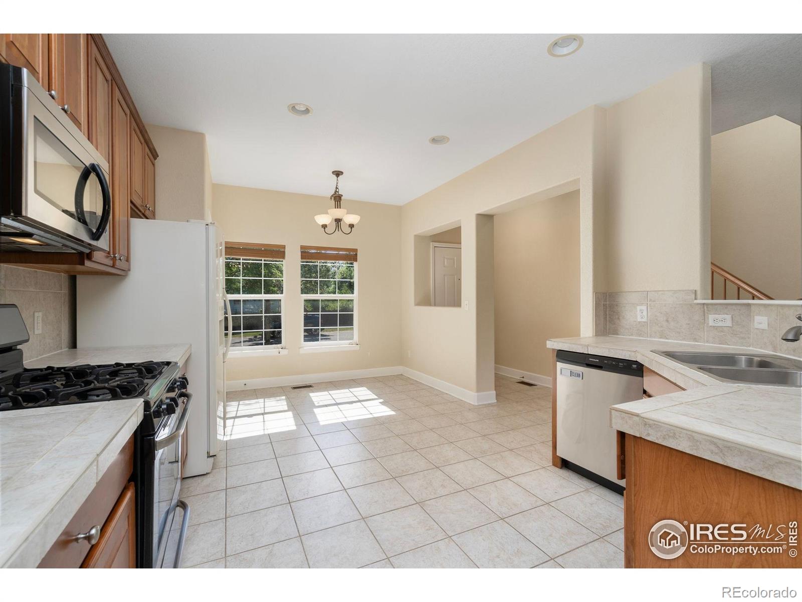 MLS Image #3 for 2821  longboat way,fort collins, Colorado
